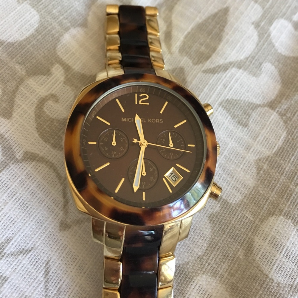 Michael Kors Tortoise/gold