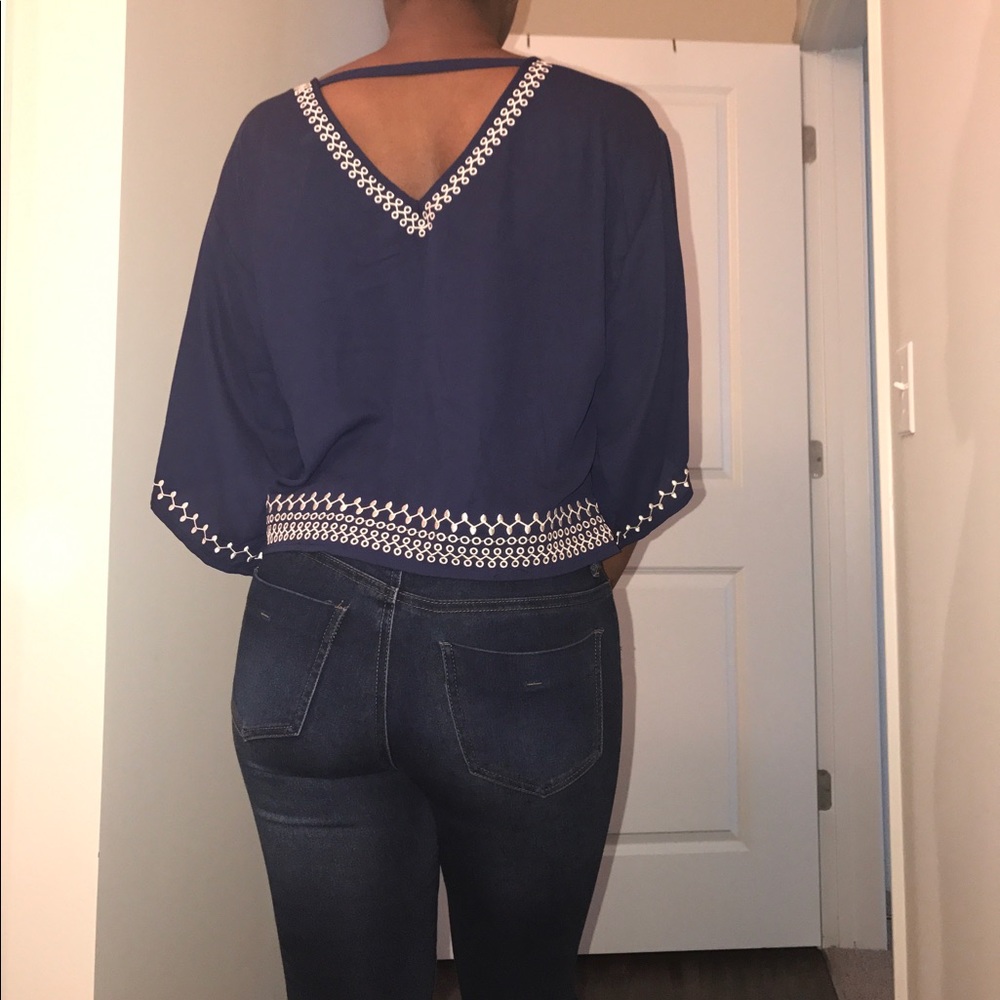 Cute Navy Summer Top