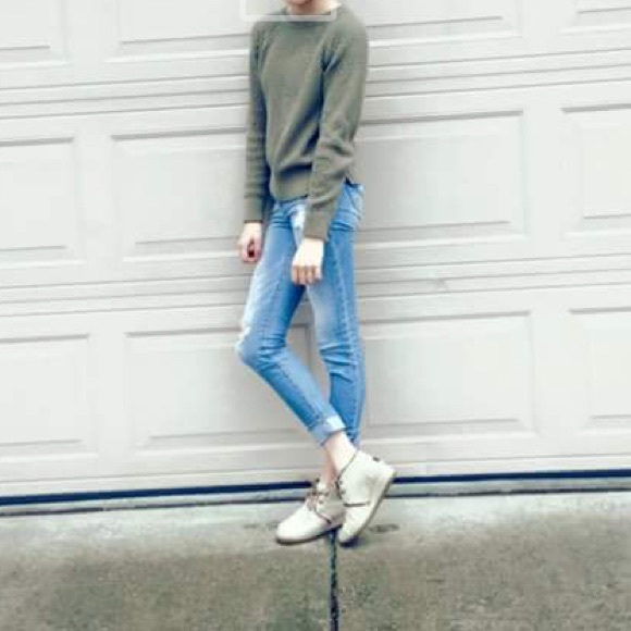 Jeans - Picture 3 of 4