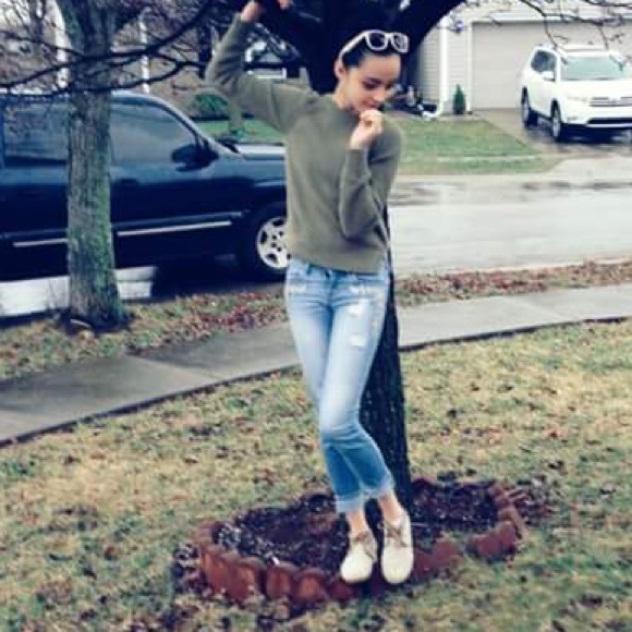 Jeans - Picture 4 of 4