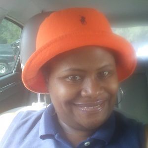 Meet your Posher, Joy