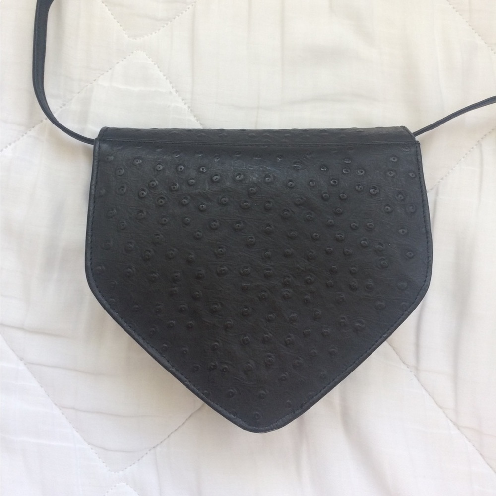 Black crossbody bag - Picture 2 of 5