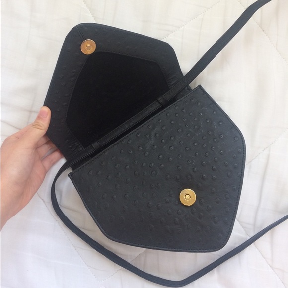 Black crossbody bag - Picture 4 of 5
