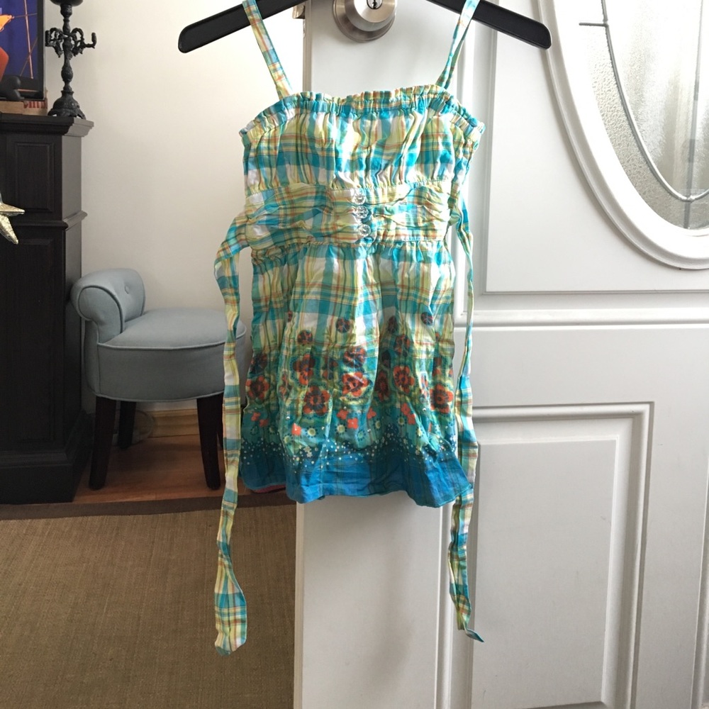 Guess top