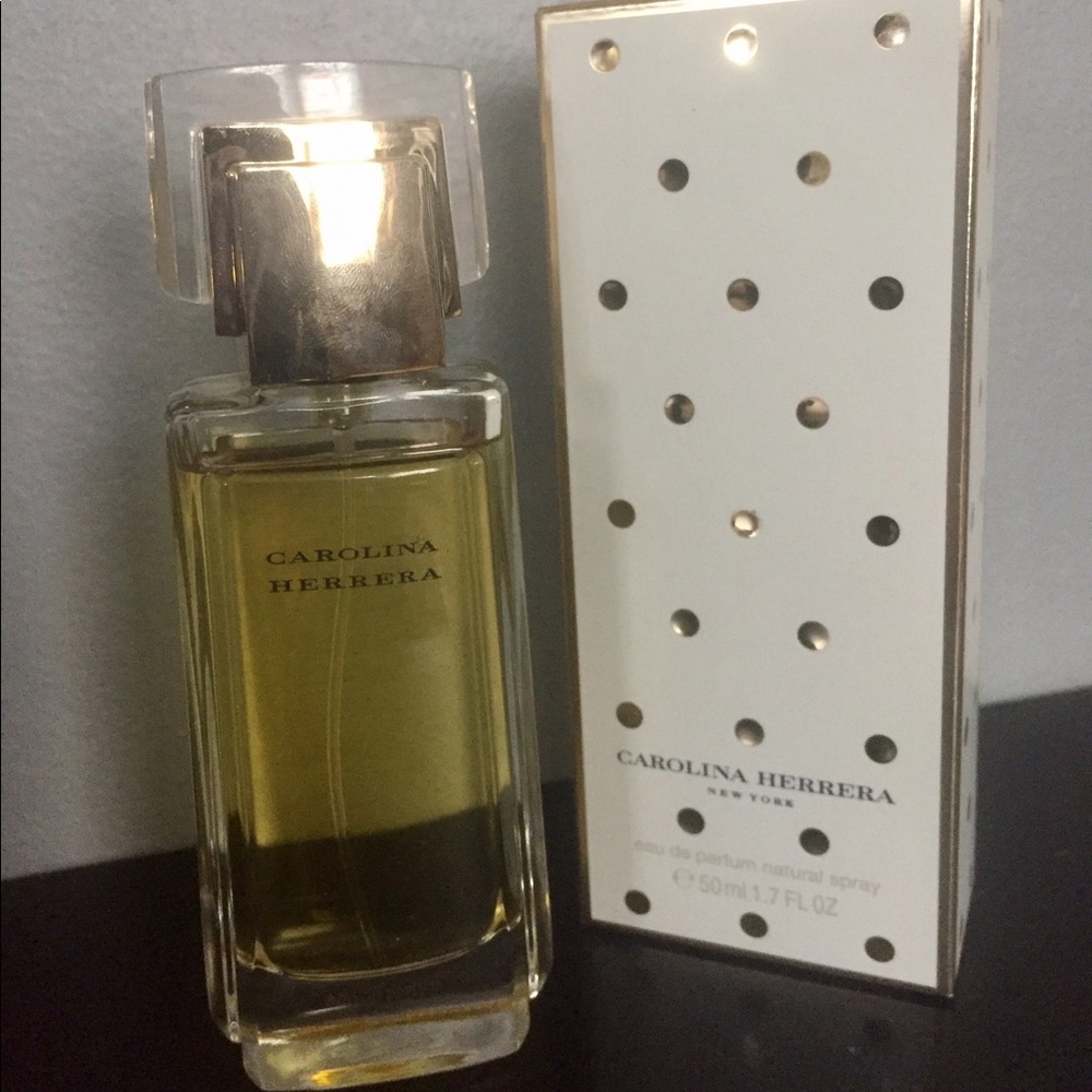 Carolina Herrera Women's Eau De Parfum 1.7 oz