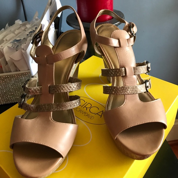 Circa Joan and David - Picture 2 of 3