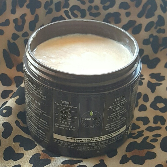 🔴Macadamia professional nourishing moist Masque - Picture 2 of 4