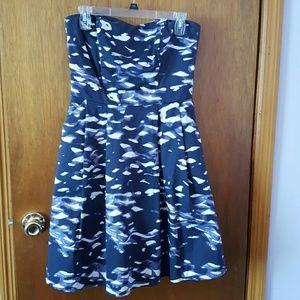 Cute strapless h&m dress