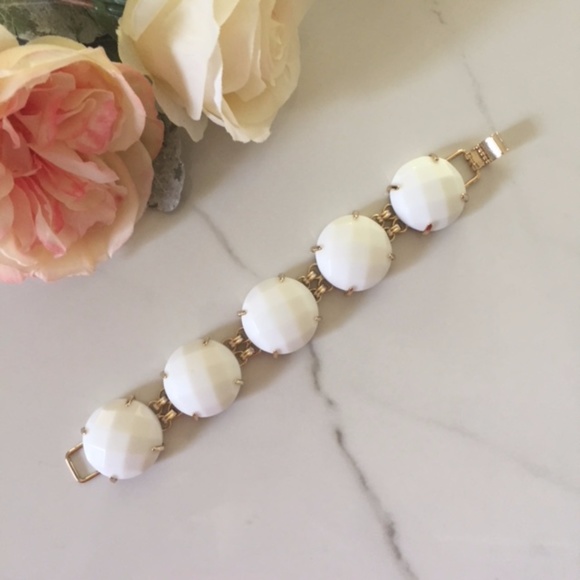 SOLD Brand New Kendra Scott White Cassie Bracelet - Picture 2 of 8