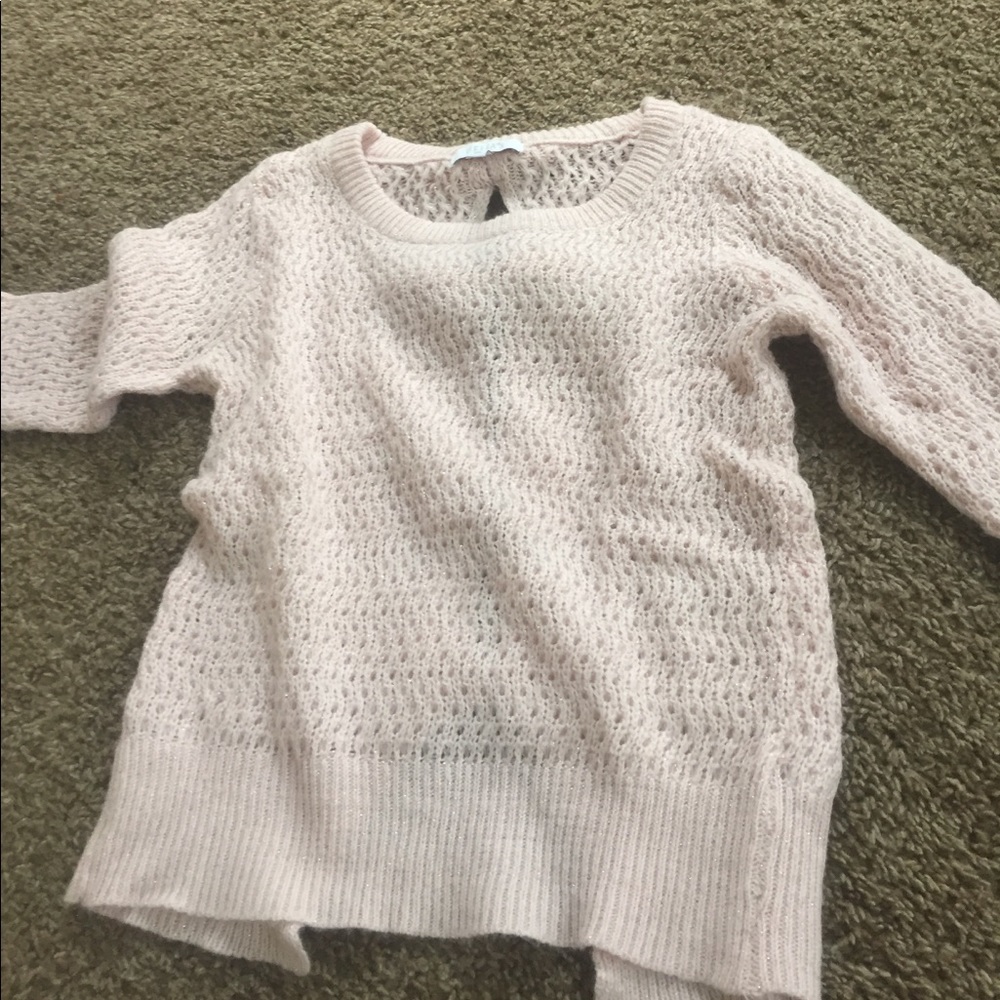 pink sweater