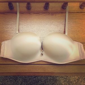 Victoria's Secret Bombshell Padded Convertible Bra