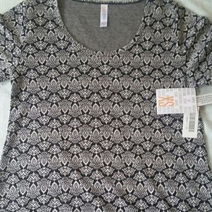 NWT XS Lularoe classic T