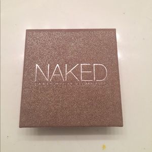 Urban Decay Naked Illuminated Shimmering Powder