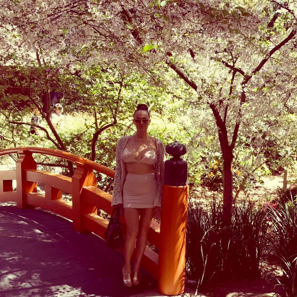 Meet your Posher, Sashi