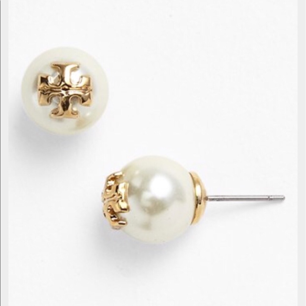 New Tory Burch Evie Pearl gold logo stud earrings
