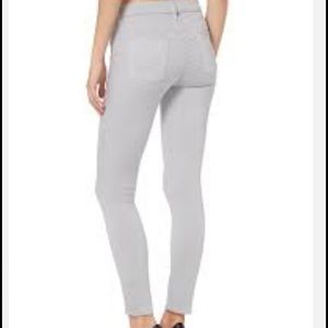 New with tags Hudson super skinny jeans