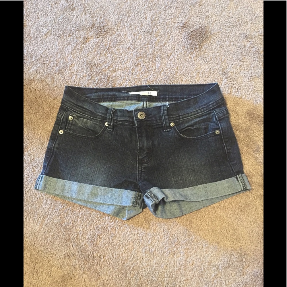 Forever 21 dark wash cuffed denim shorts