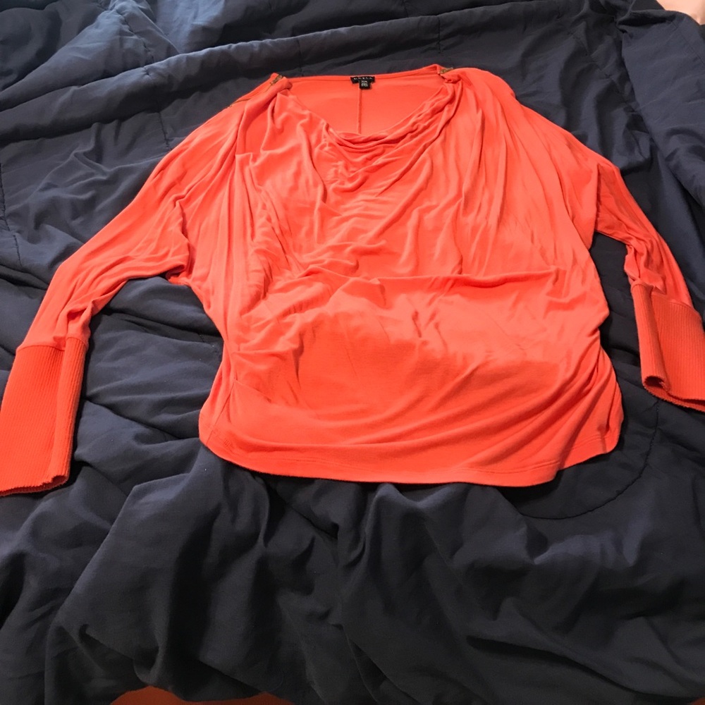 Sexy zipper top💥💃🏻💁🏻coral color