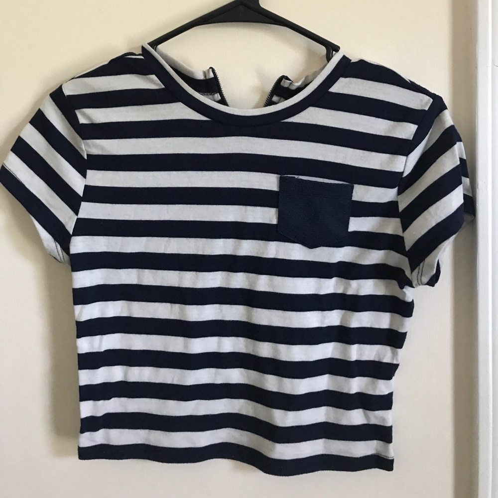 crop top