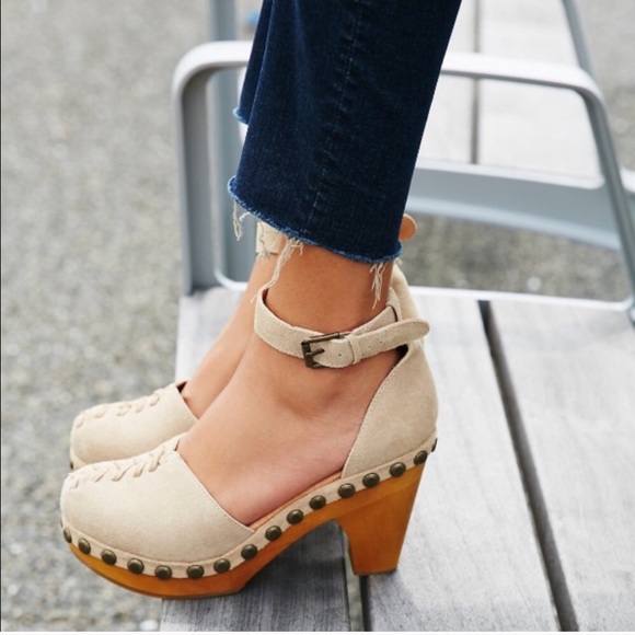 Jeffrey Campbell Shoes - Jeffery Campbell free people clogs