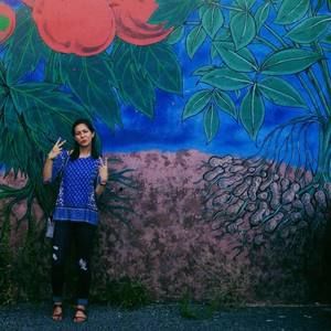 Meet your Posher, Lily