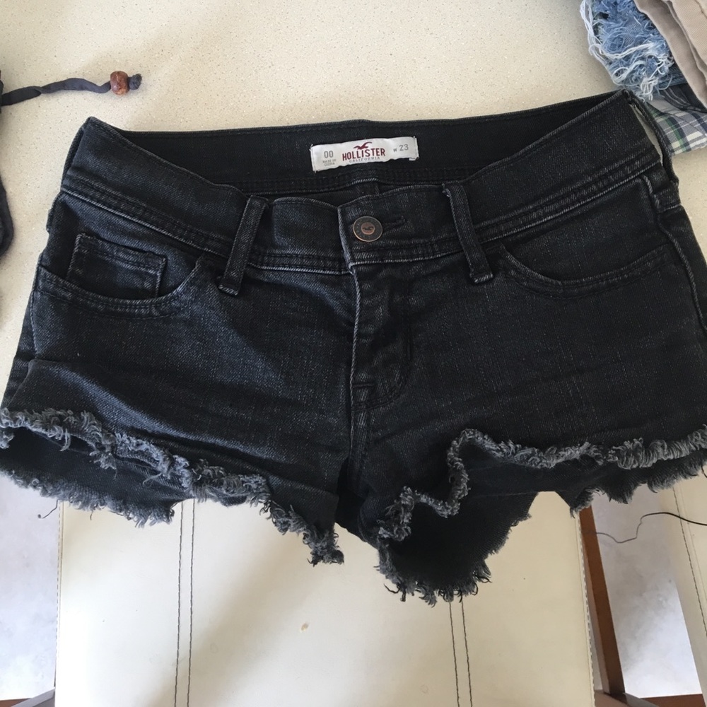 Hollister black shorts