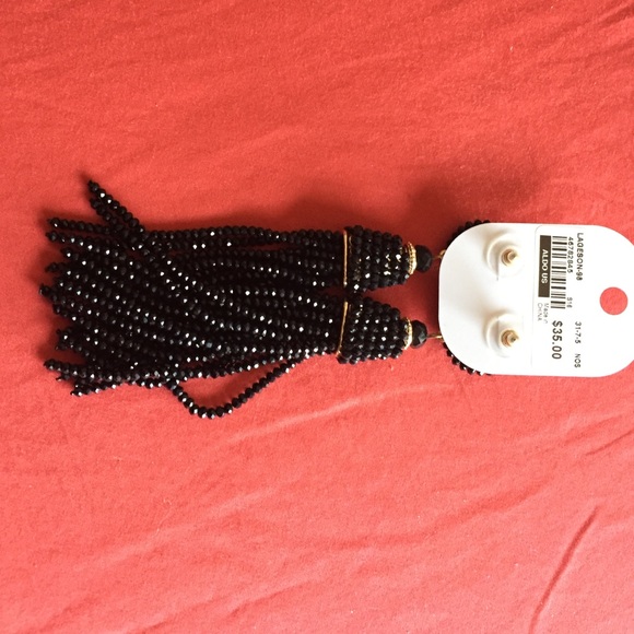 Earring - Picture 2 of 3