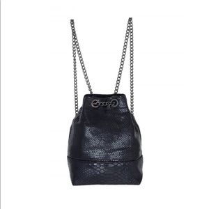 Whiting and Davis chain metal convertible bag.