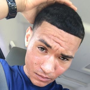 Meet your Posher, Travis