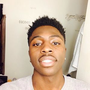 Meet your Posher, Malik