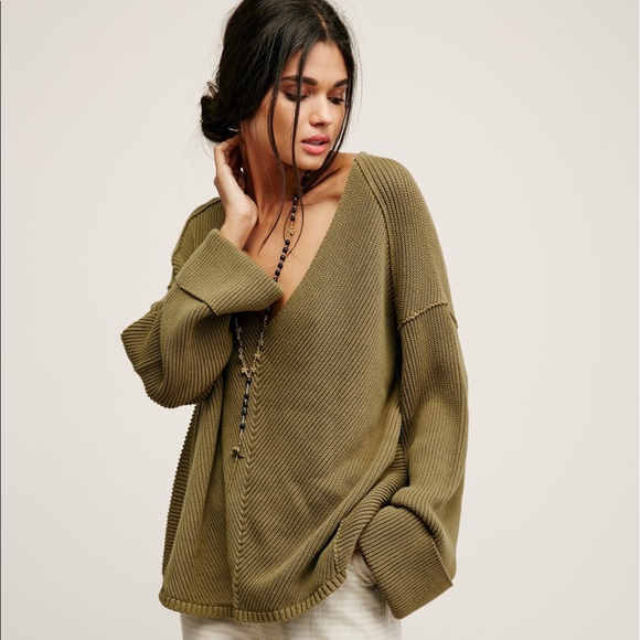 Free People Sweaters - FREE PEOPLE LA BREA V NECK SWEATER