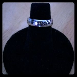 NWOT! True love waits women's ring