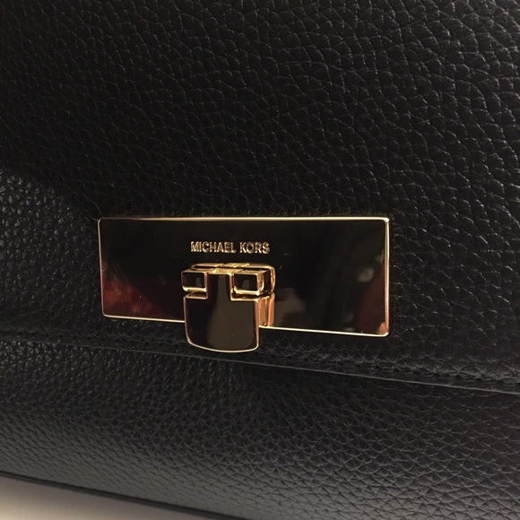Michael Kors medium size purse - Picture 2 of 3