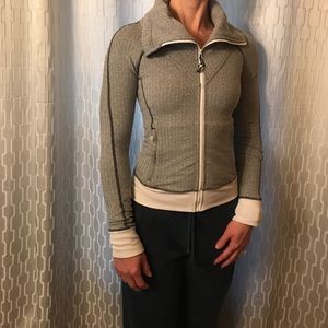 Lululemon sweatshirt grey/white