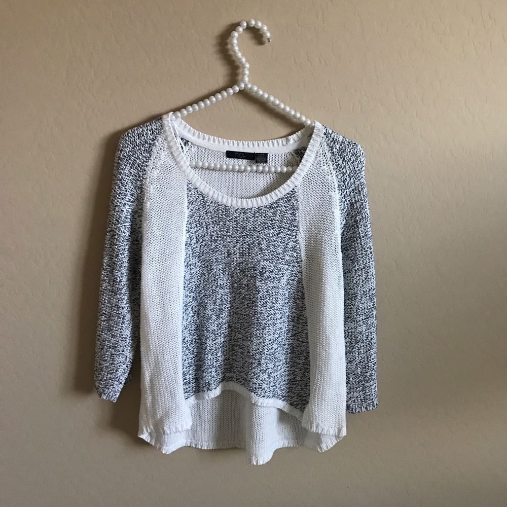 RDI Knit pullover sweater black and white