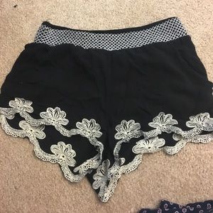 Charlutte russe shorts