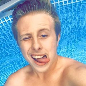 Meet your Posher, Jr