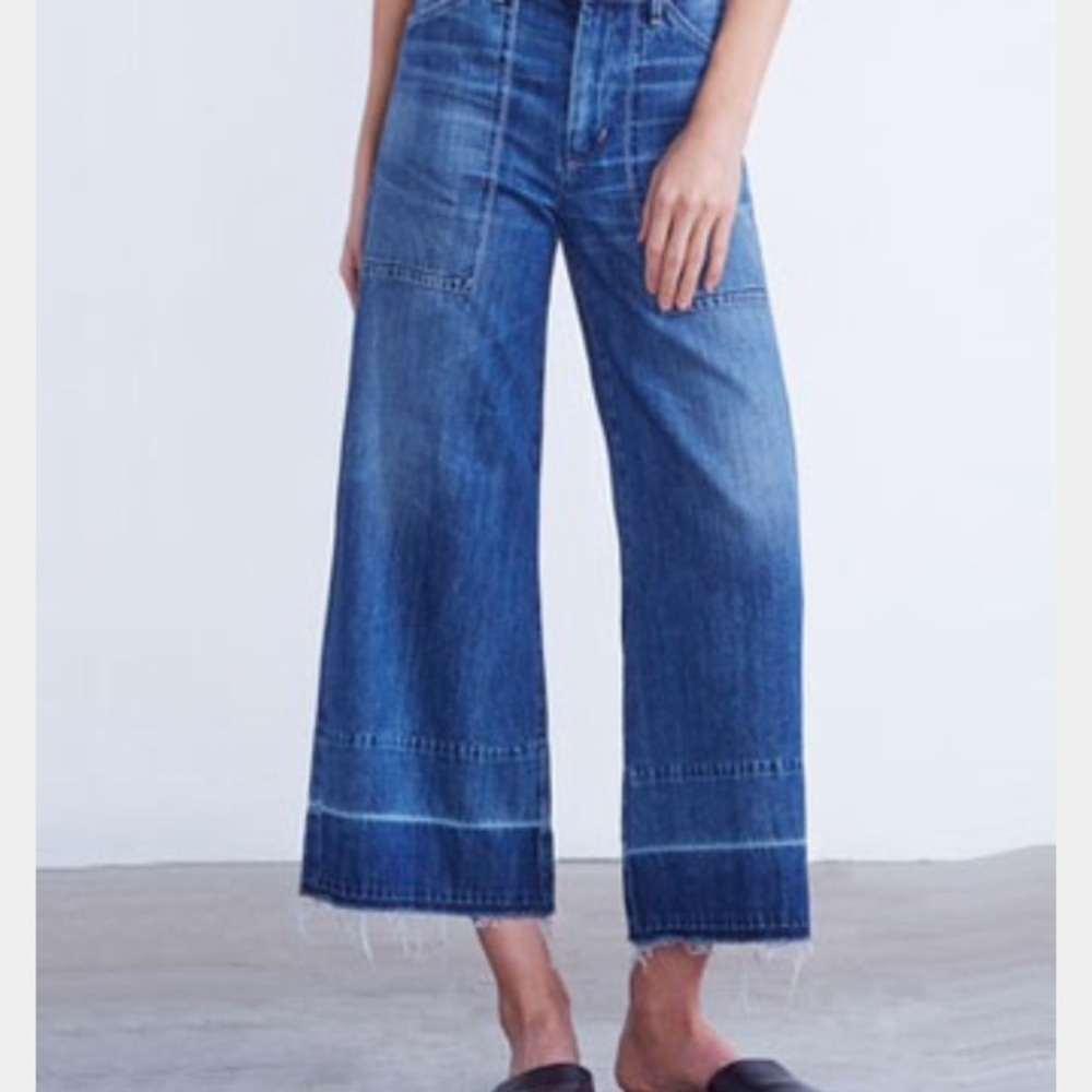 Michael Kors white wide leg cropped pants