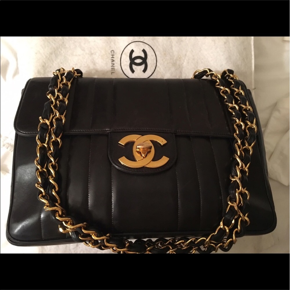 CHANEL VINTAGE JUMBO (TRADED WITH) @bluberrywillow