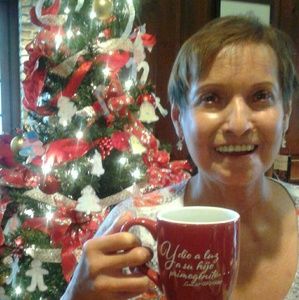 Meet your Posher, Yolanda