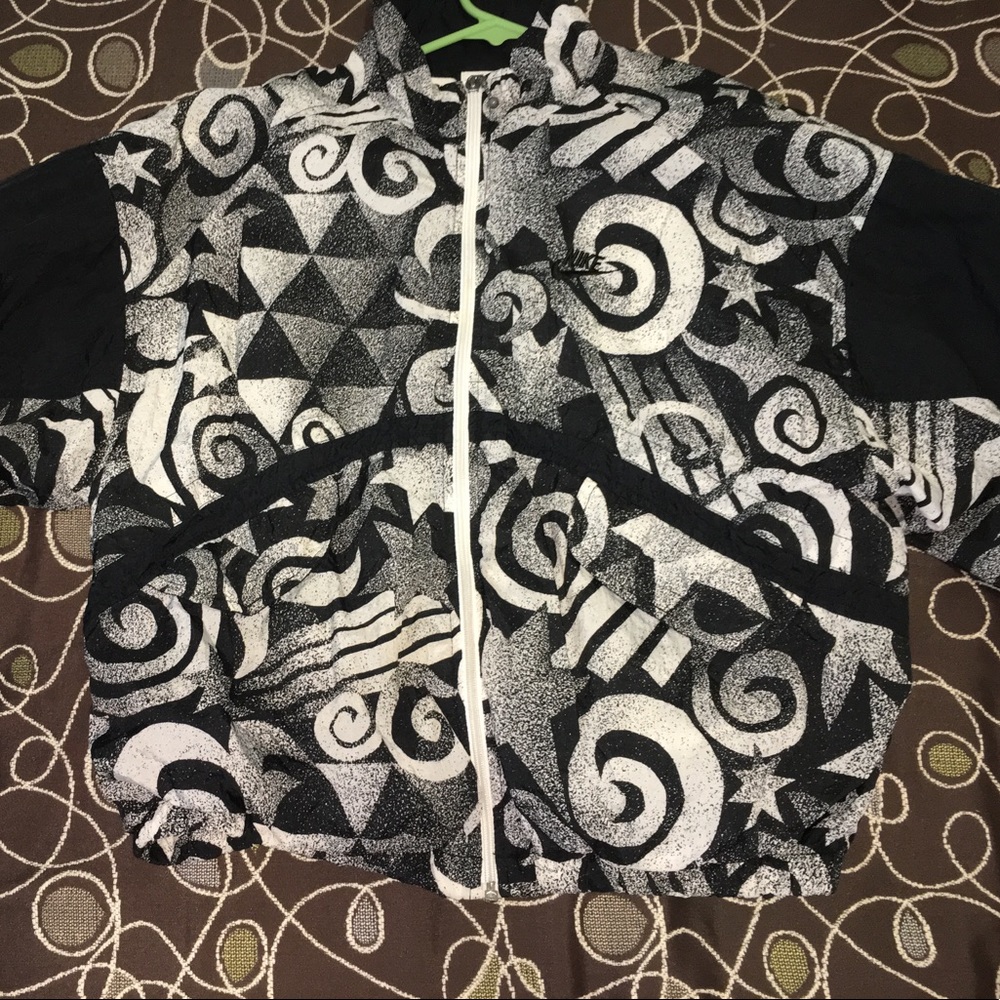 Vintage NIKE Throwback  jacket wind breaker L