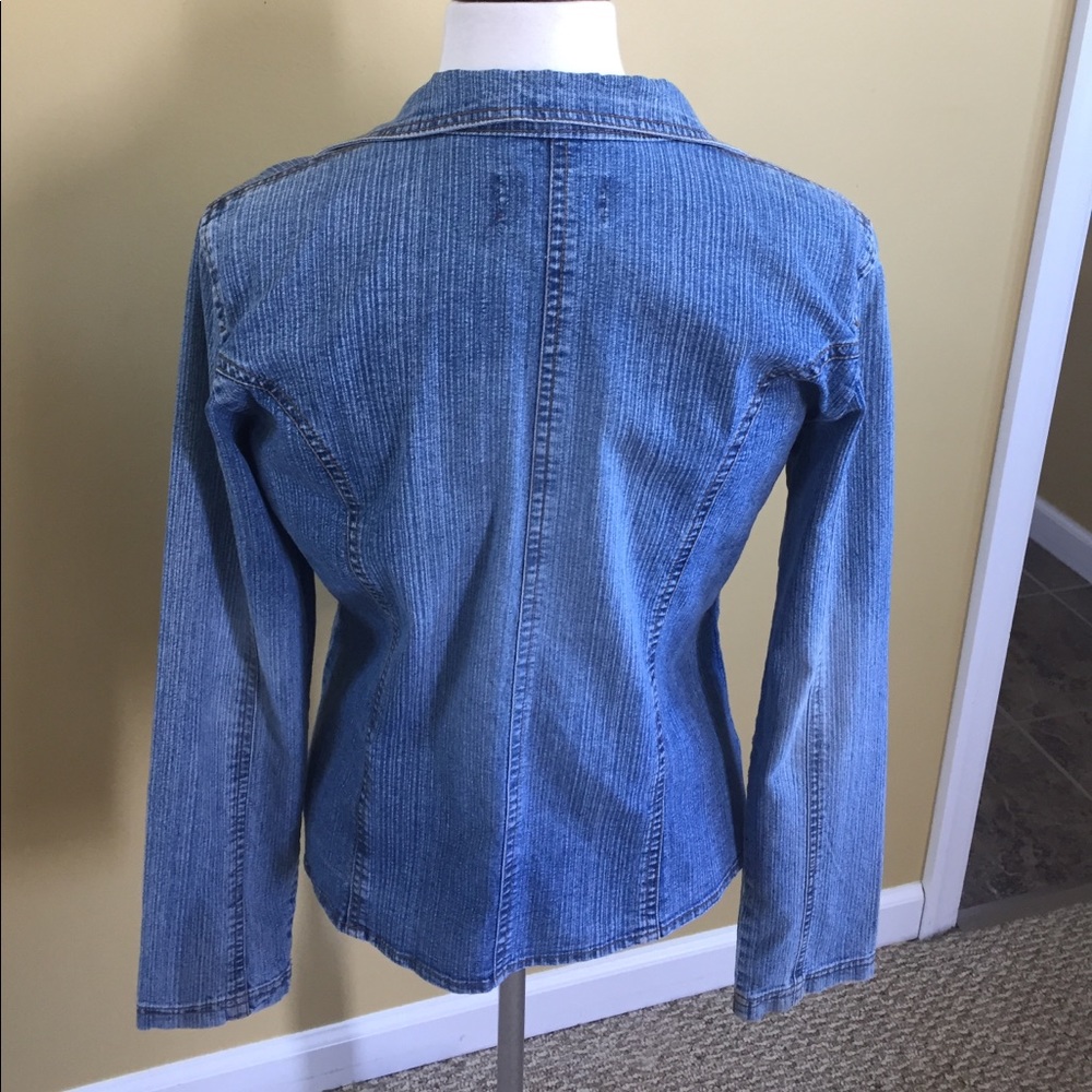 ❌SOLD❌American Rag jean jacket - Picture 2 of 3