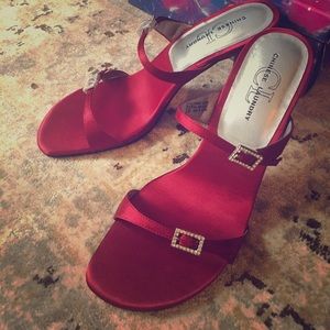 Chinese Laundry "jet set" heels in scarlet