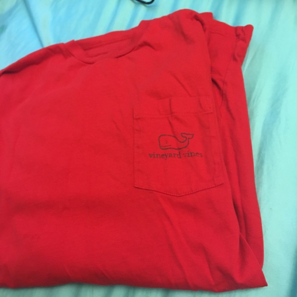 Vineyard vines shirt