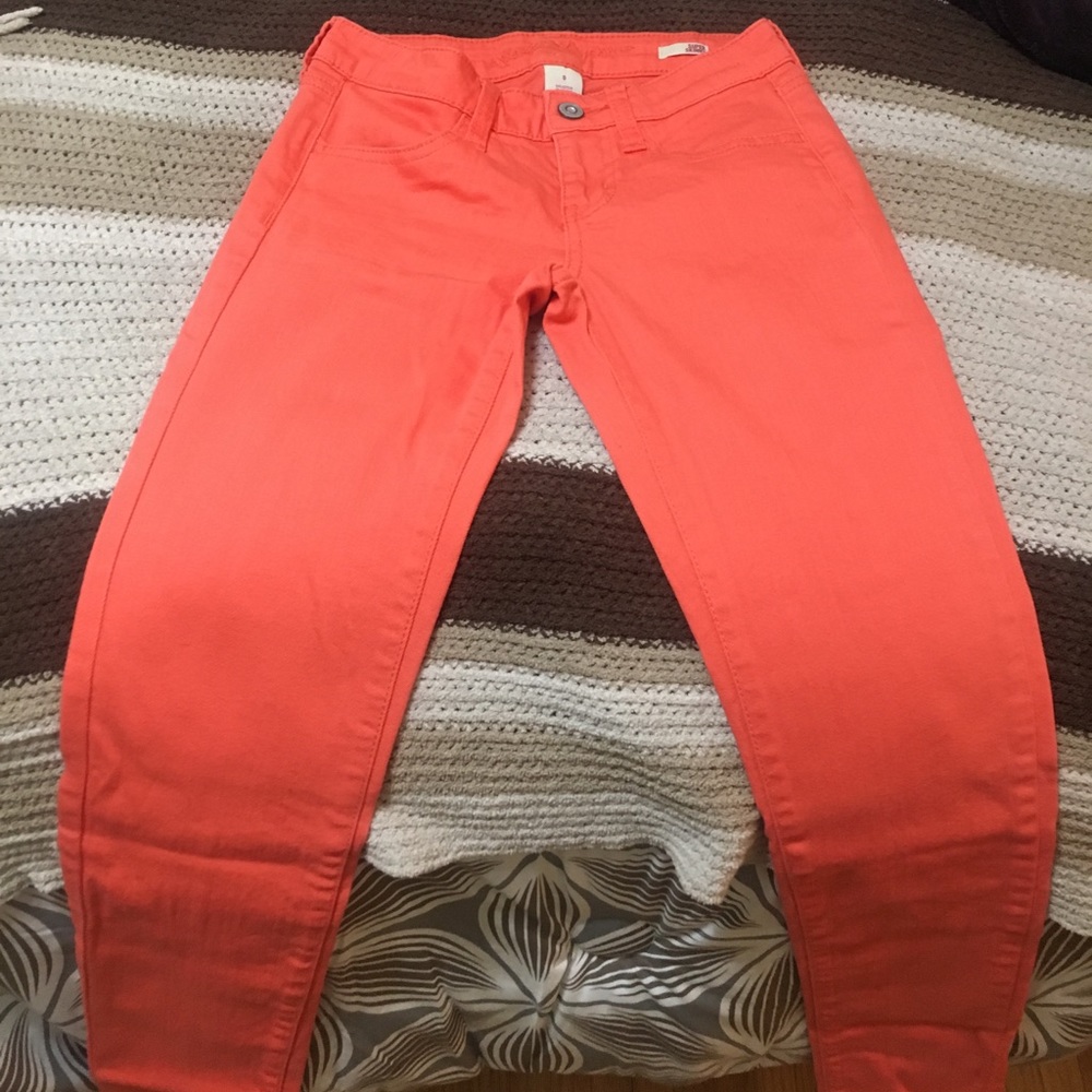 Arizona Low-Rise/ Straight leg Jeans