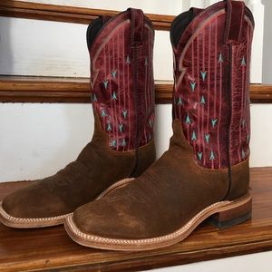 Women's Justin boots size 8 1/2
