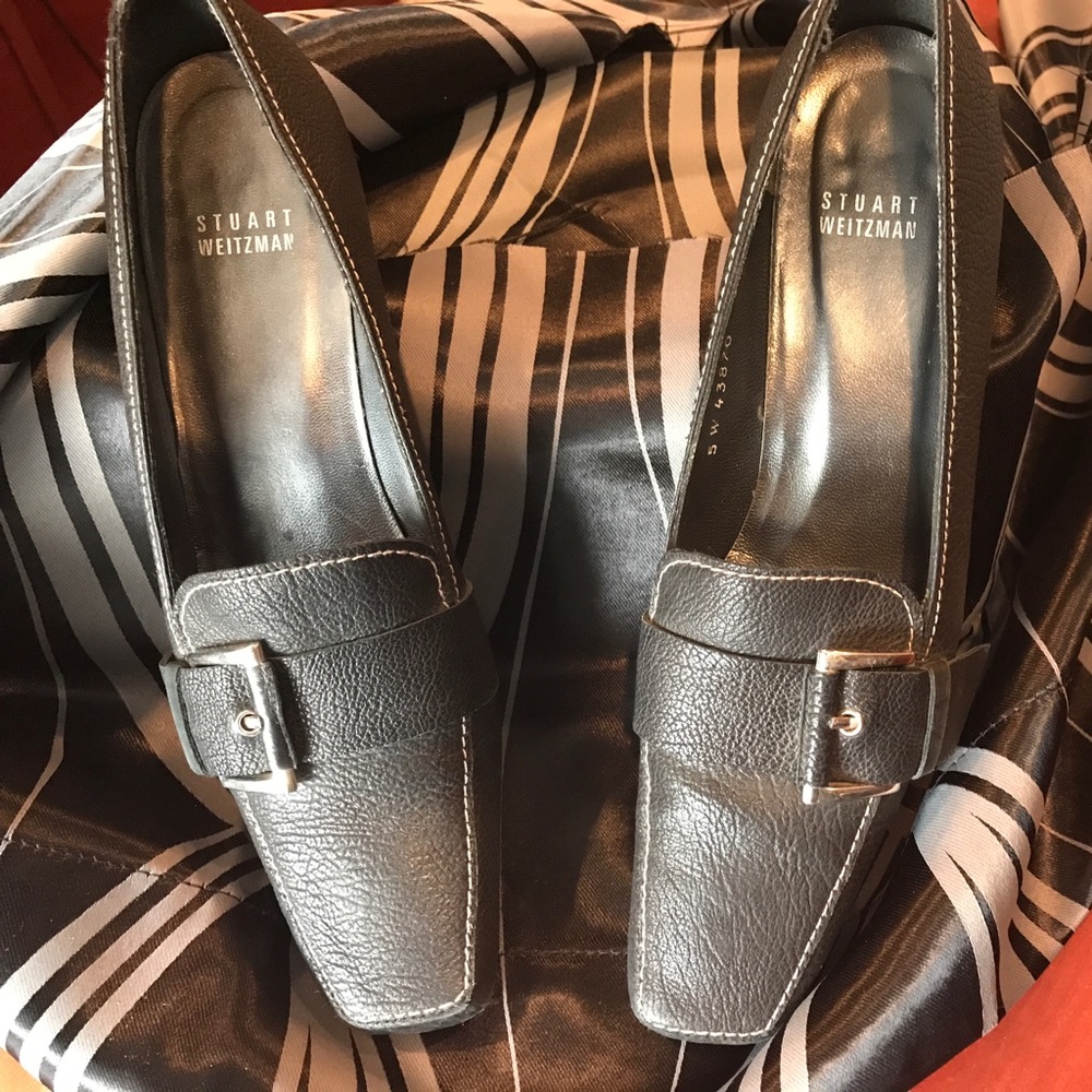 Stuart Weitzman low heel shoes!