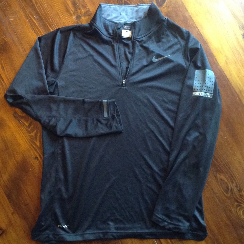 Nike Elite Dri Fit Men's Large LS trainer