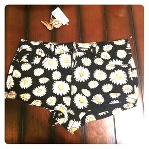 High waisted sunflower shirt shorts.