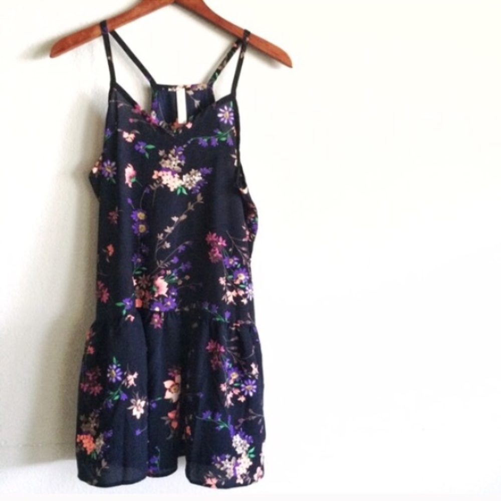 SOLD // floral & navy blue boutique dress ๐ - Picture 2 of 3